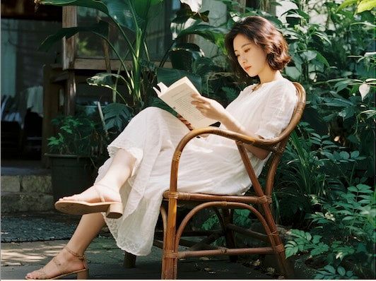 How to Age Gracefully After 30: 7 Habits That Compound Over Time